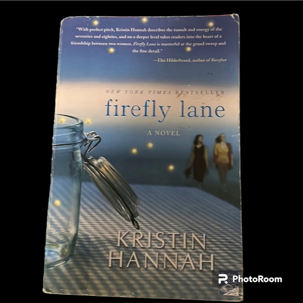 4/$20 | Softcover Novel | Firefly Lane • Kristin Hannah